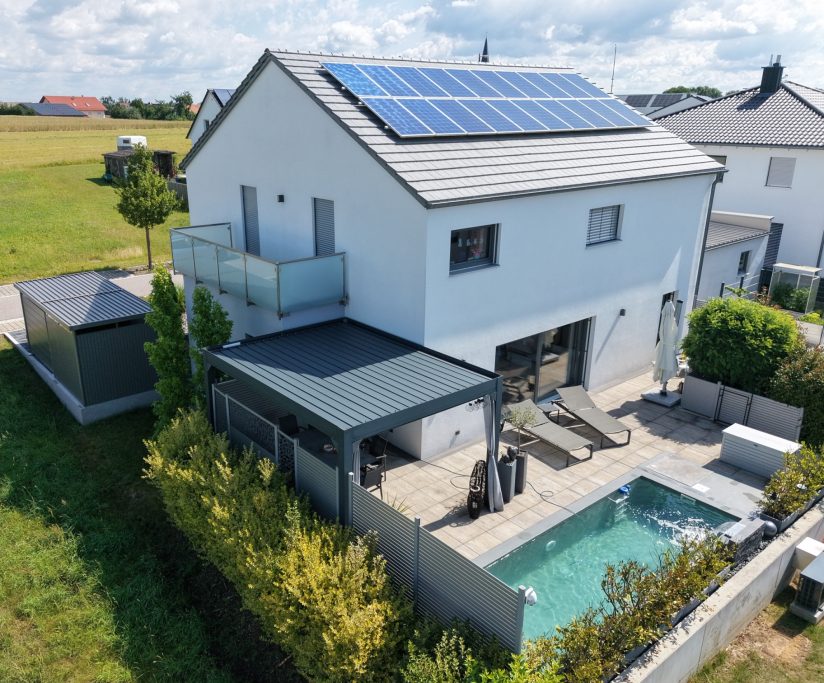 Hausansicht - Rückseite von Südwest